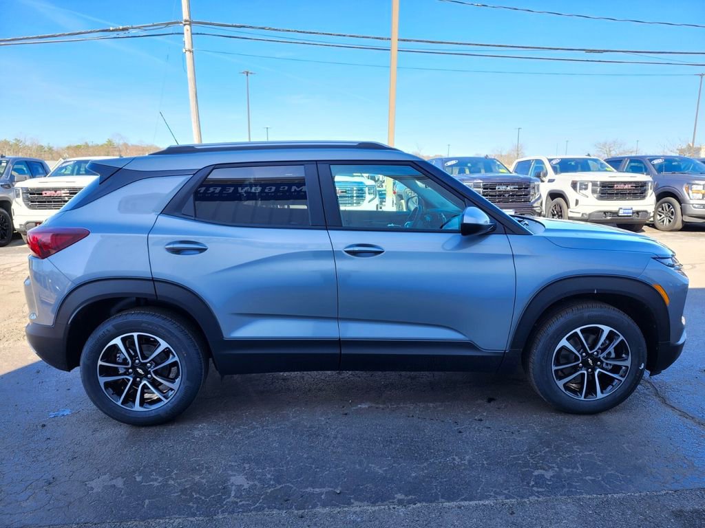 New 2026 Chevrolet TrailBlazer LT w/ LT Cold Weather Package FWD image 6