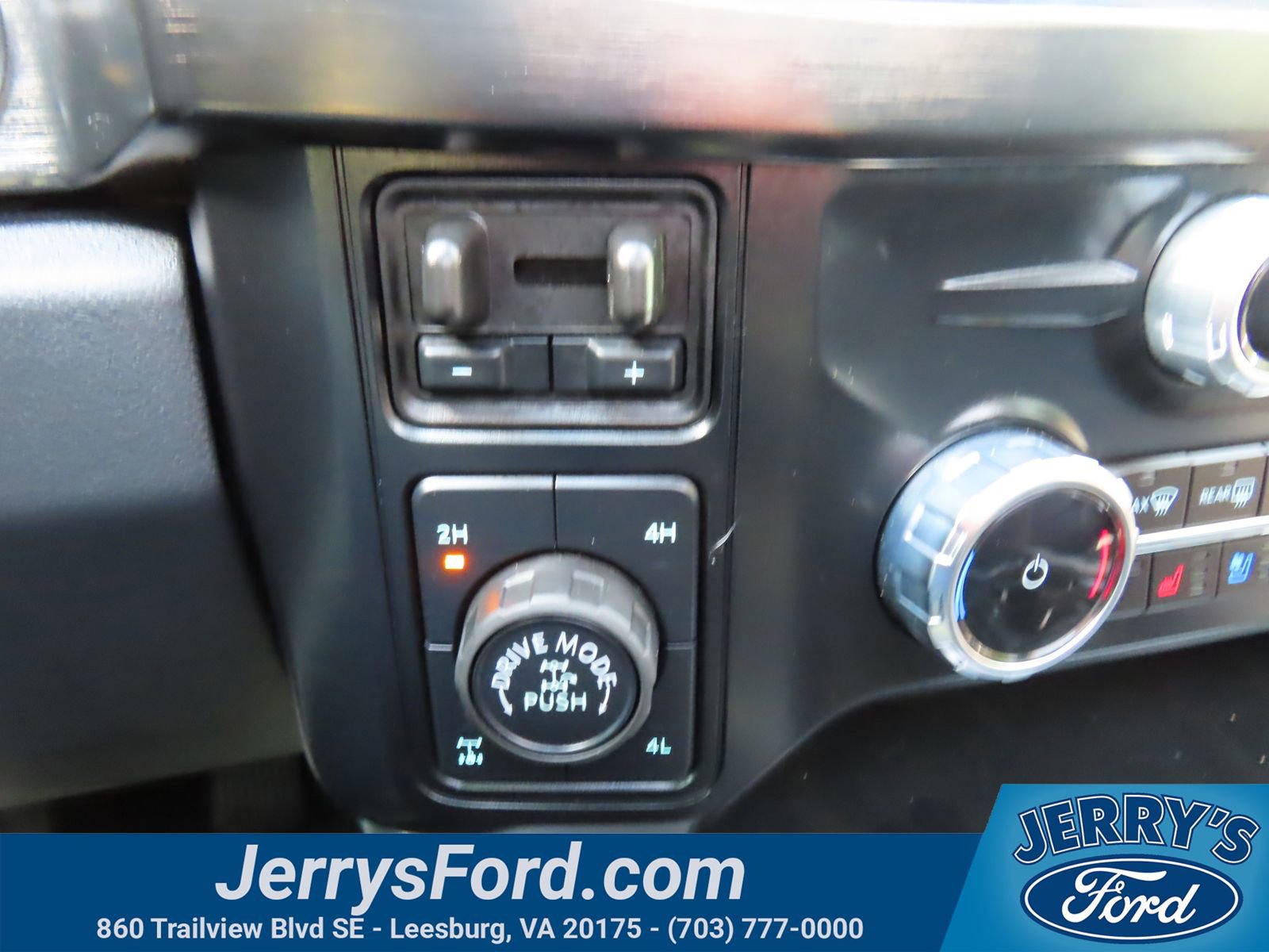 Used 2026 Ford F250 Lariat w/ Tremor Off-Road Package AWD/4WD image 33