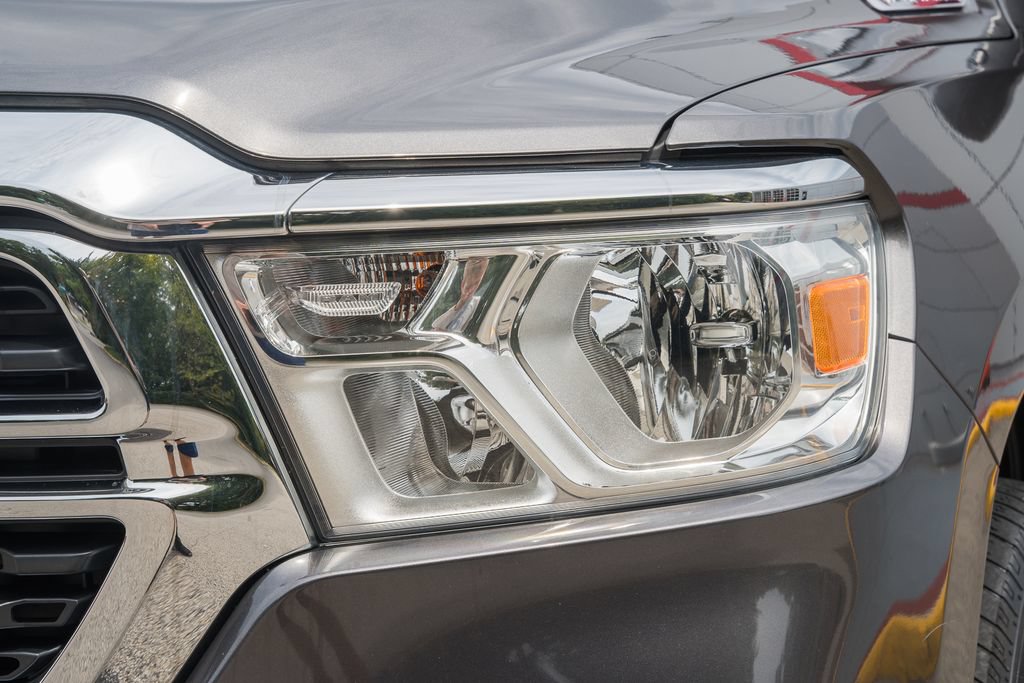 Used 2022 RAM 1500 Big Horn AWD/4WD image 13