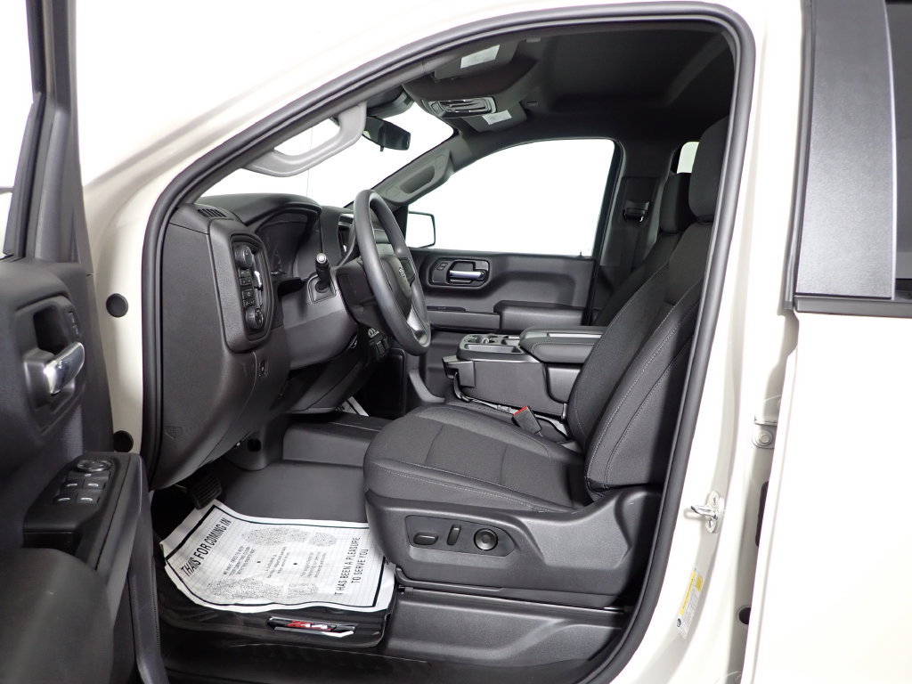 New 2026 Chevrolet Silverado 1500 Custom Trail Boss w/ LPO, Dark Essentials Package AWD/4WD image 19