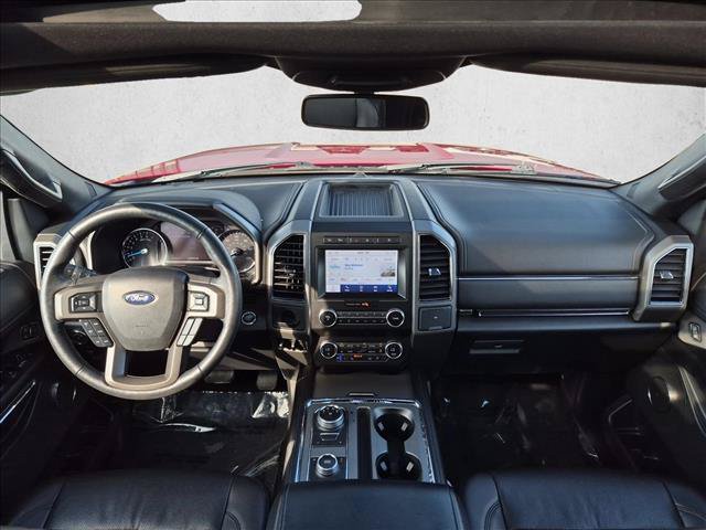 Used 2020 Ford Expedition XLT w/ Equipment Group 202A AWD/4WD image 19