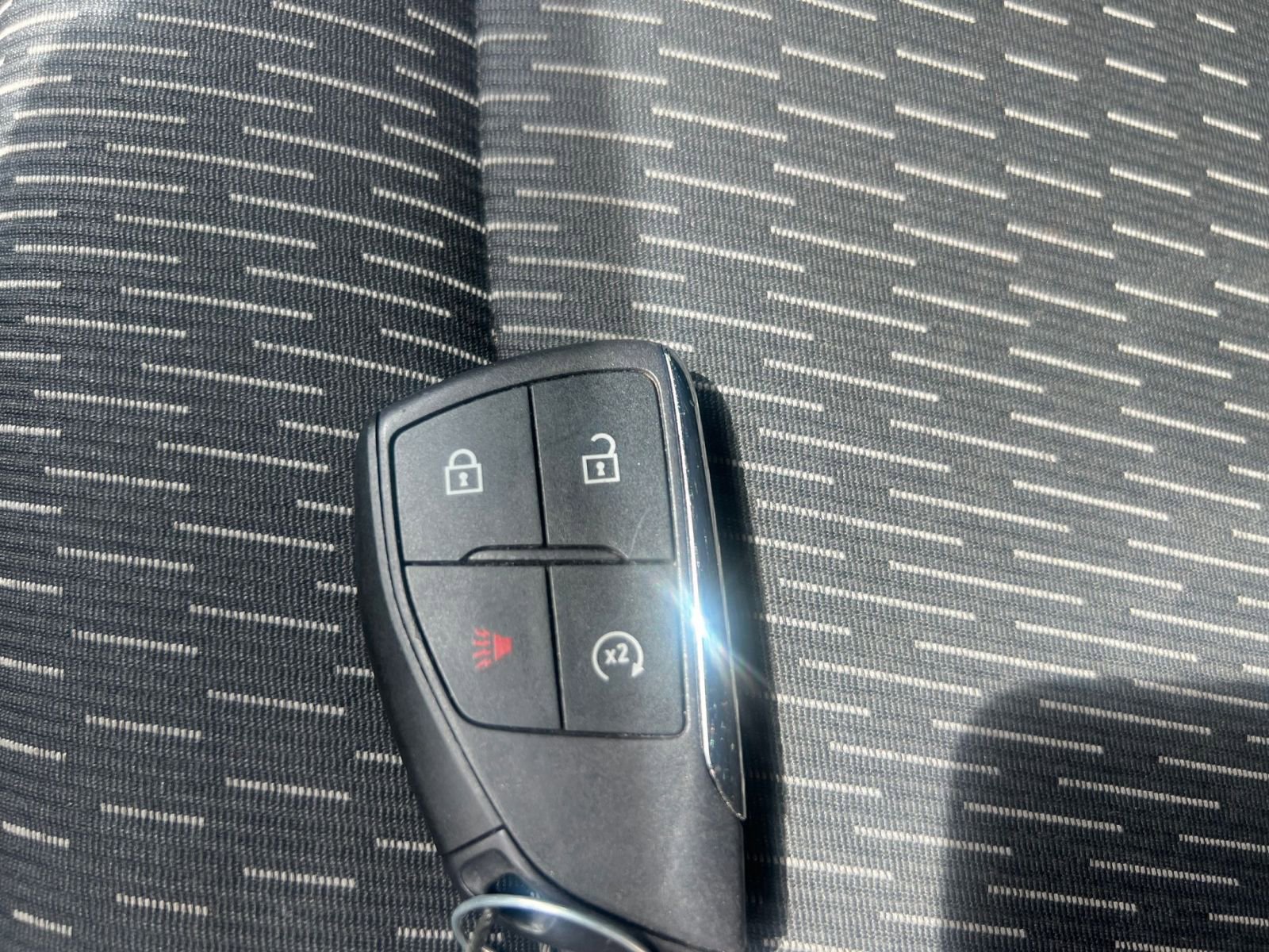 Used 2025 Chevrolet Equinox LT image 18