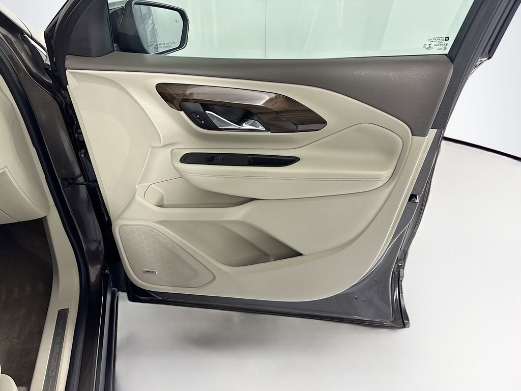 Used 2020 GMC Terrain Denali w/ Denali Premium Package image 26