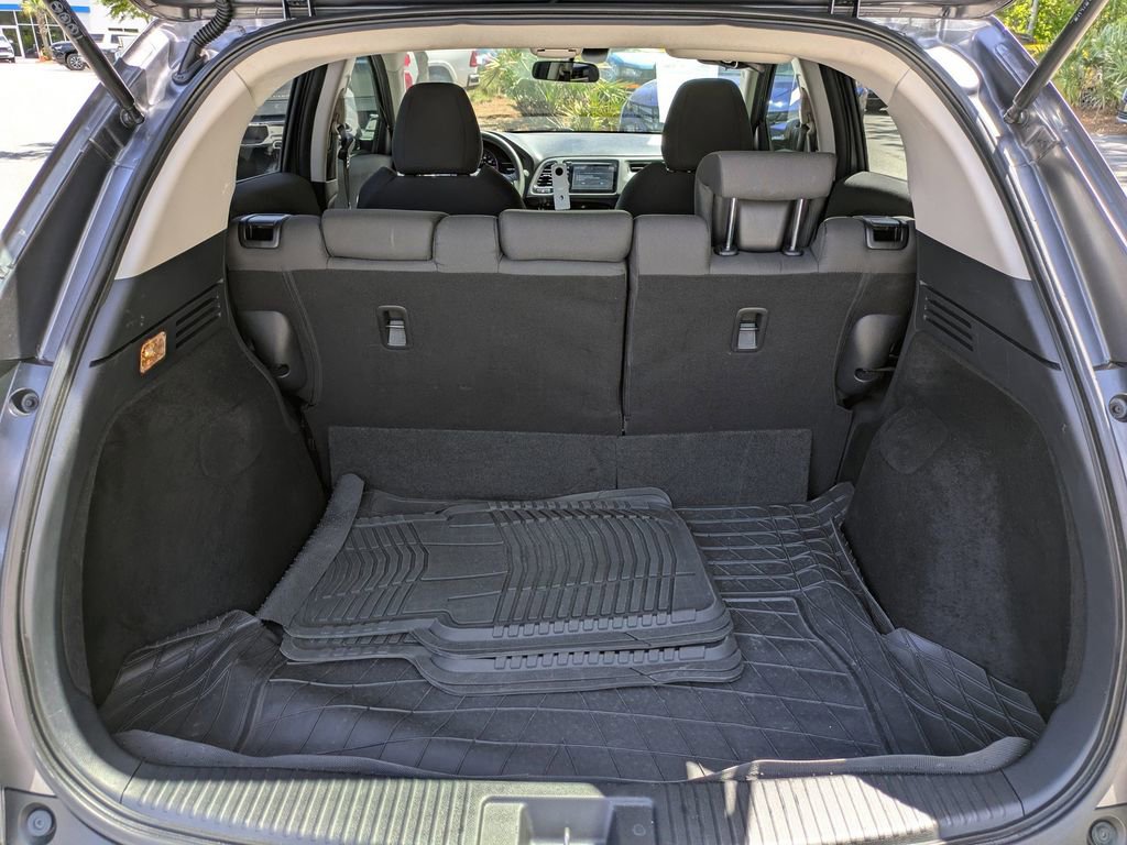 Used 2022 Honda HR-V EX image 13