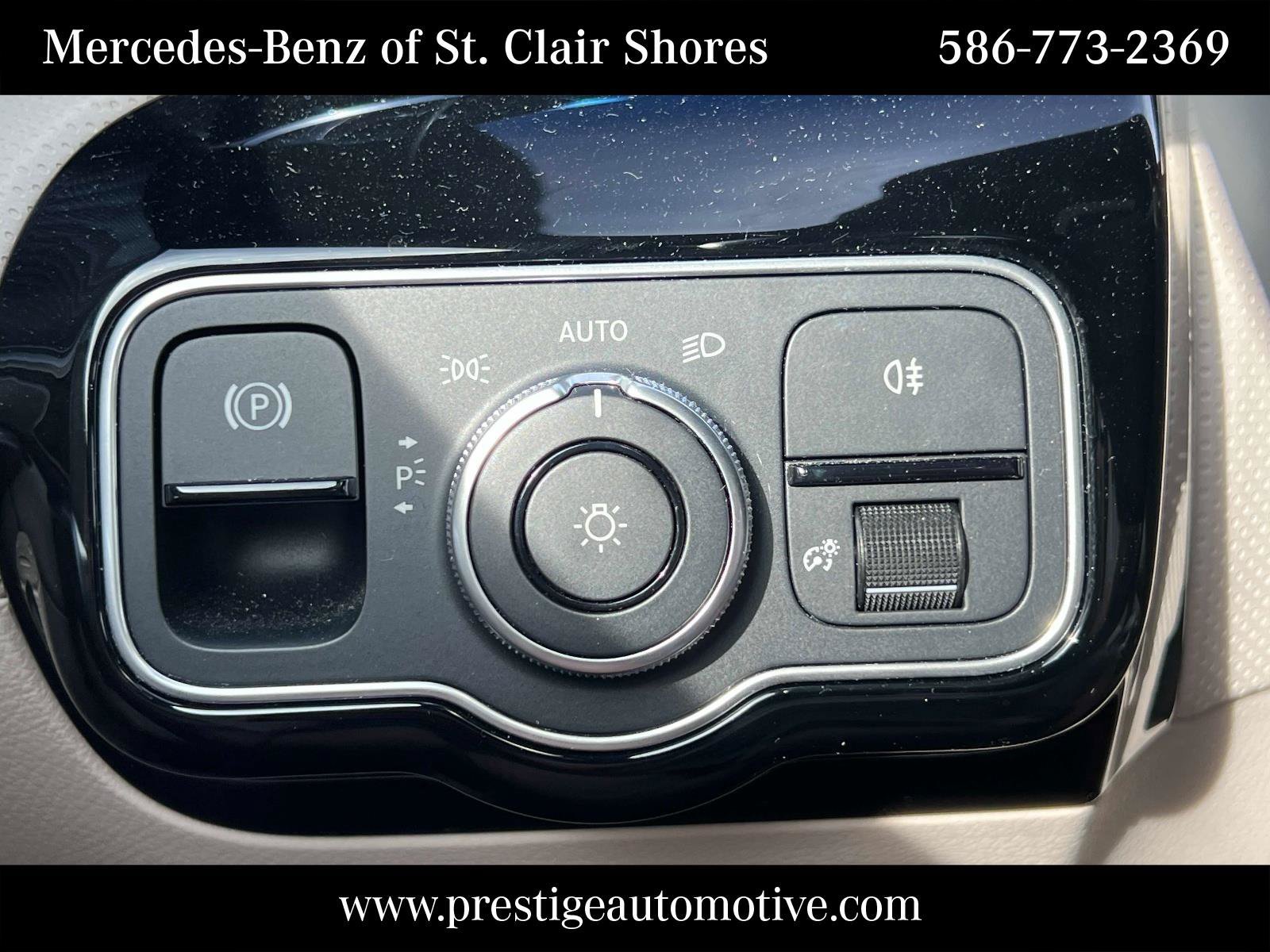 Used 2025 Mercedes-Benz CLA 250 4MATIC image 30