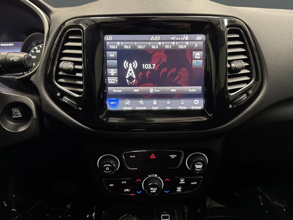 Used 2020 Jeep Compass Limited image 8