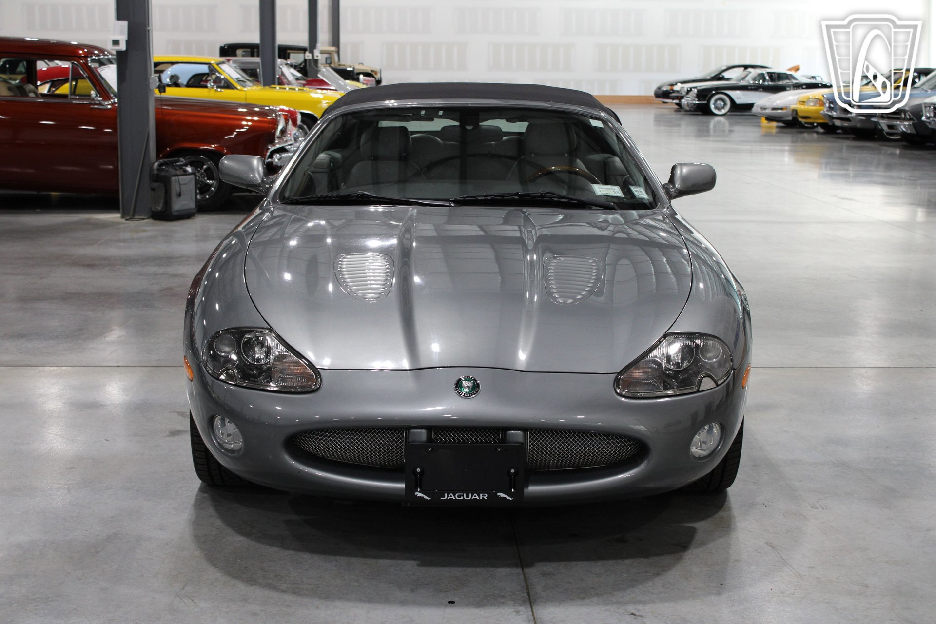 Used 2004 Jaguar XK8 Convertible RWD image 19