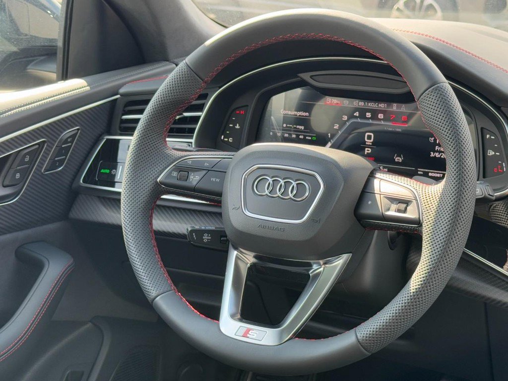 New 2026 Audi SQ8 Prestige image 9