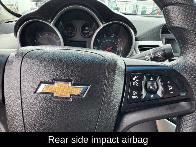 Used 2014 Chevrolet Cruze LS FWD image 30