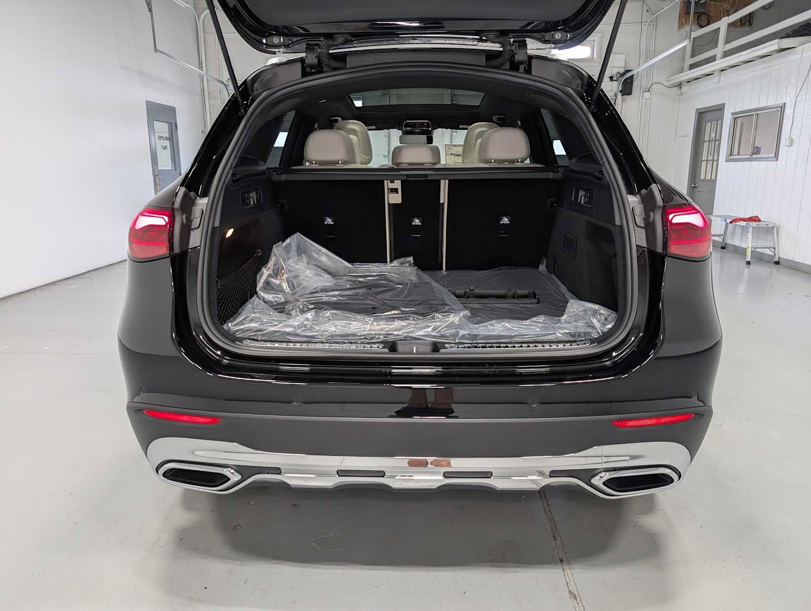 New 2026 Mercedes-Benz GLC 300 4MATIC image 20