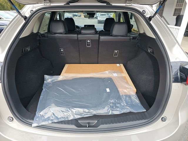 New 2025 MAZDA CX-5 AWD 2.5 S w/ Select Package image 15