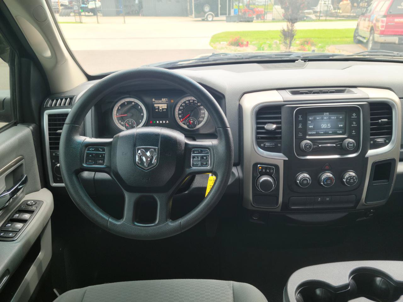 Used 2015 RAM 1500 Classic SLT RWD image 10