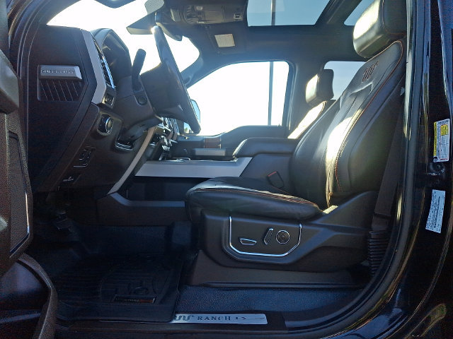 Used 2017 Ford F250 King Ranch w/ King Ranch Ultimate Package AWD/4WD image 15