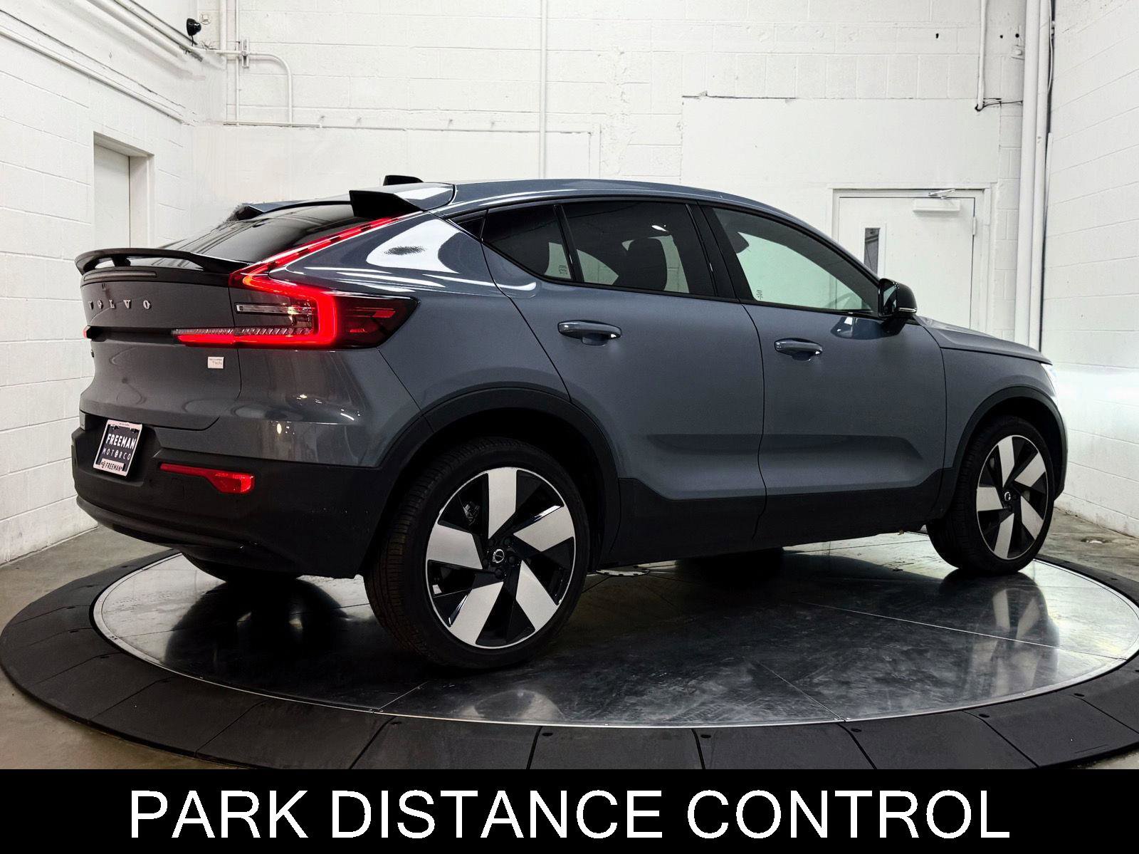 Used 2023 Volvo C40 P8 Recharge Ultimate image 9