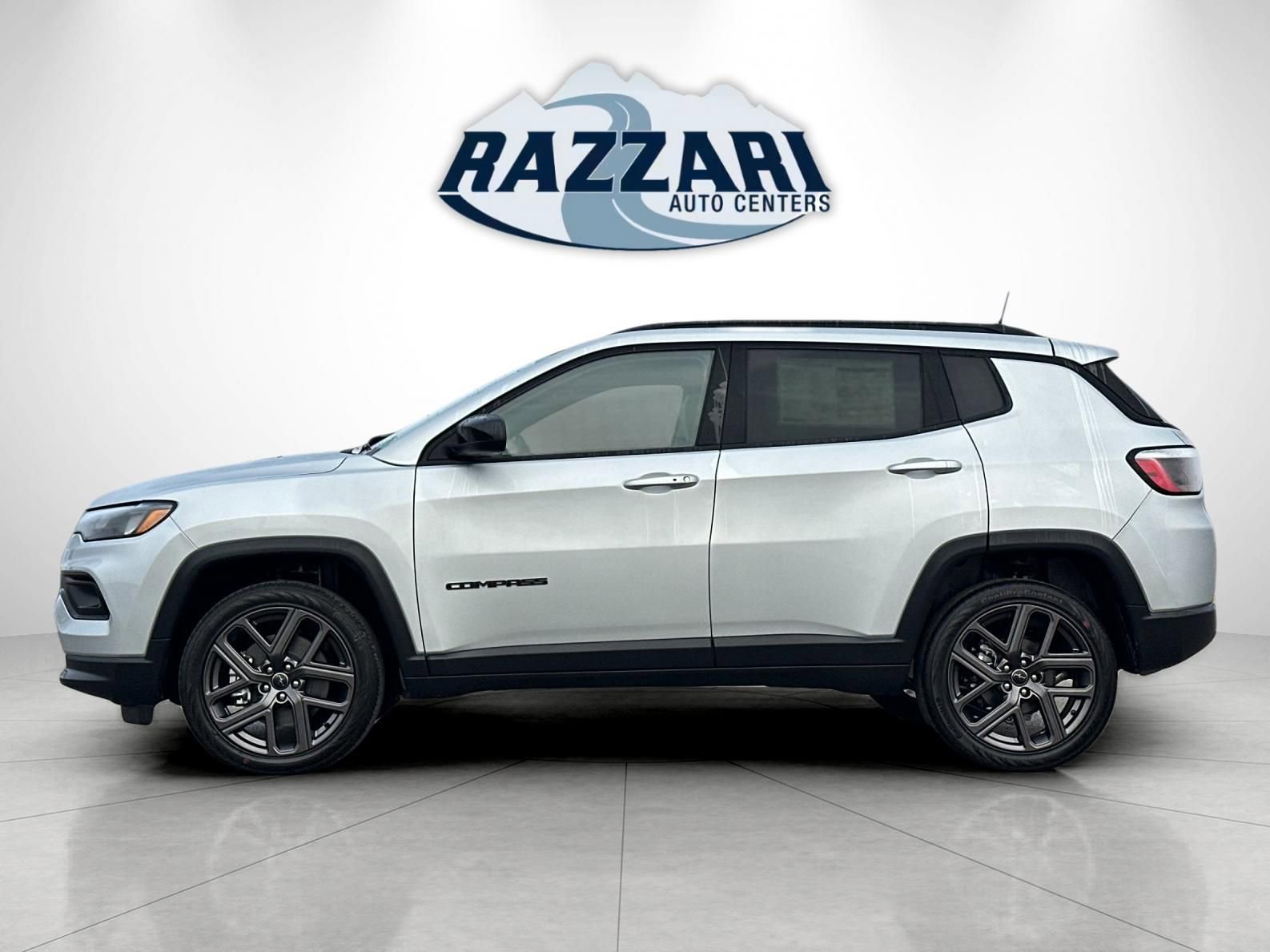 New 2026 Jeep Compass Latitude AWD/4WD image 6