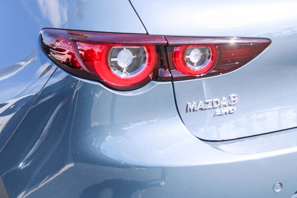 New 2026 MAZDA MAZDA3 Hatchback w/Premium Plus Pkg AWD/4WD image 7