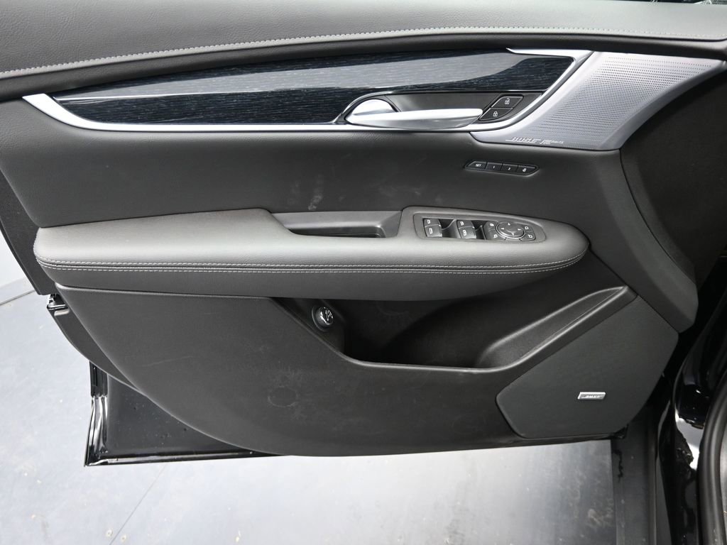 New 2026 Cadillac XT5 Premium Luxury w/ Driver Assist Package AWD/4WD image 10