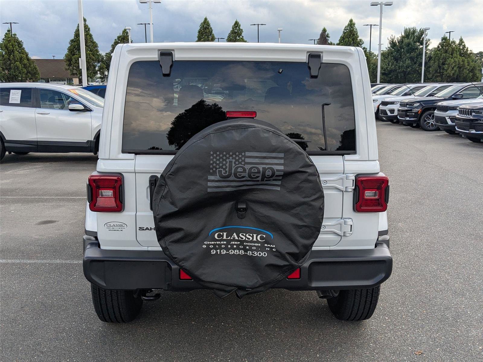 New 2025 Jeep Wrangler Sahara image 6