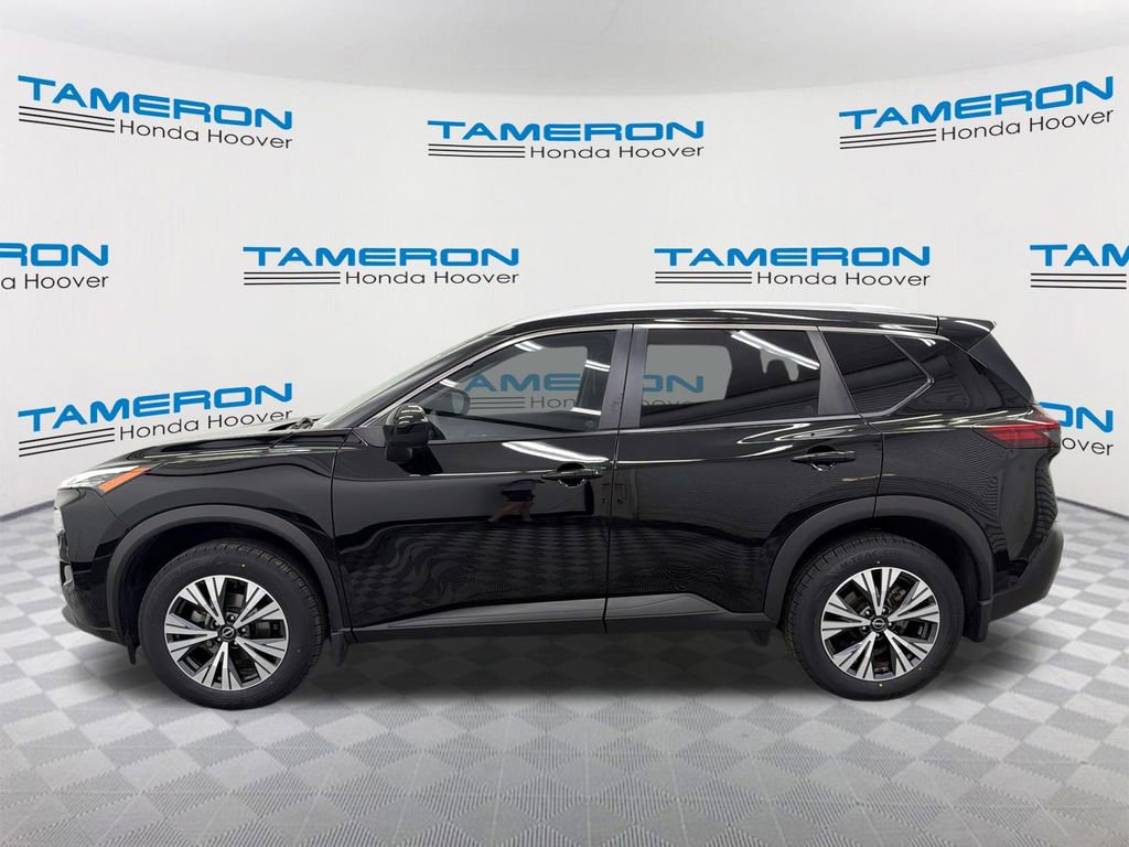 Used 2023 Nissan Rogue SV w/ SV Premium B Package FWD image 2