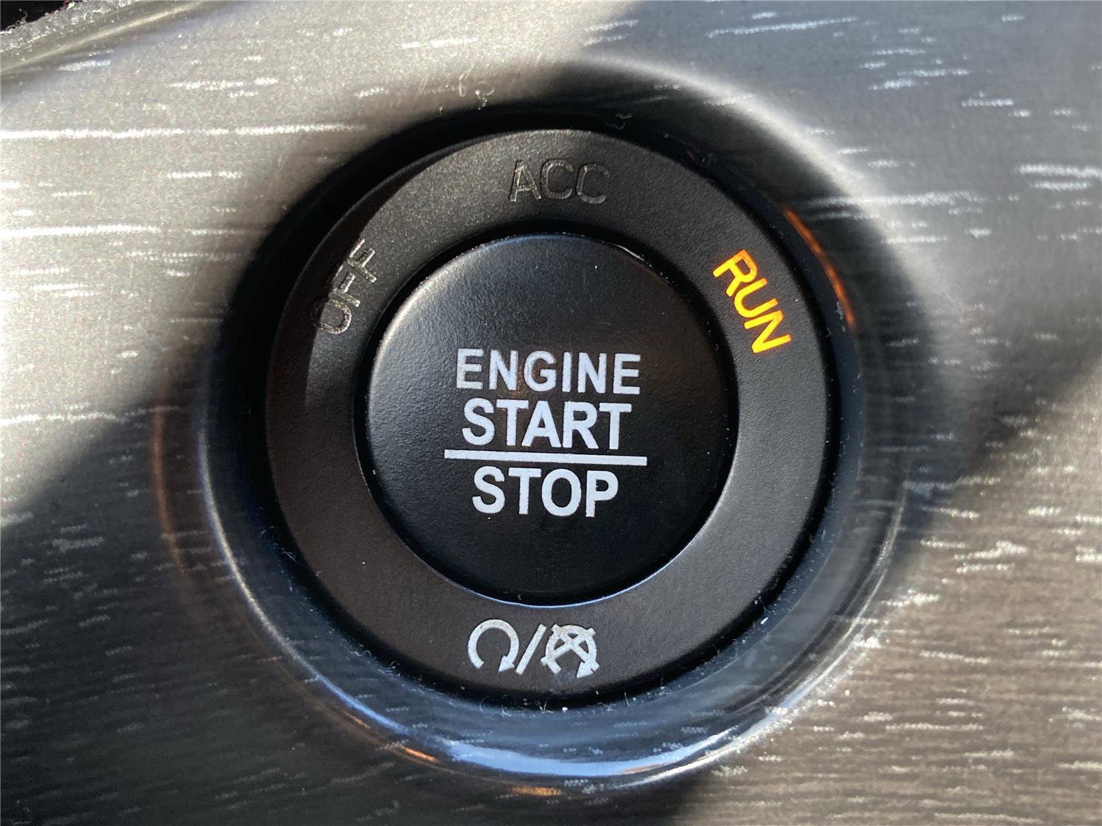 Used 2018 Jeep Grand Cherokee Laredo image 19