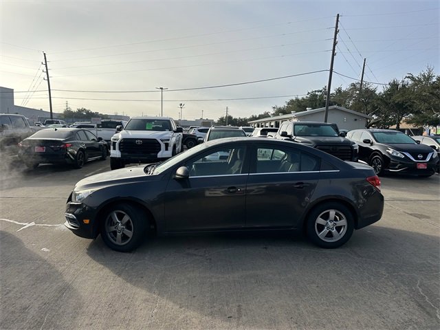 Used 2016 Chevrolet Cruze LT image 7