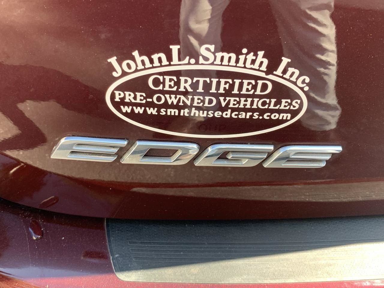Used 2018 Ford Edge Titanium w/ Equipment Group 302A AWD/4WD image 37