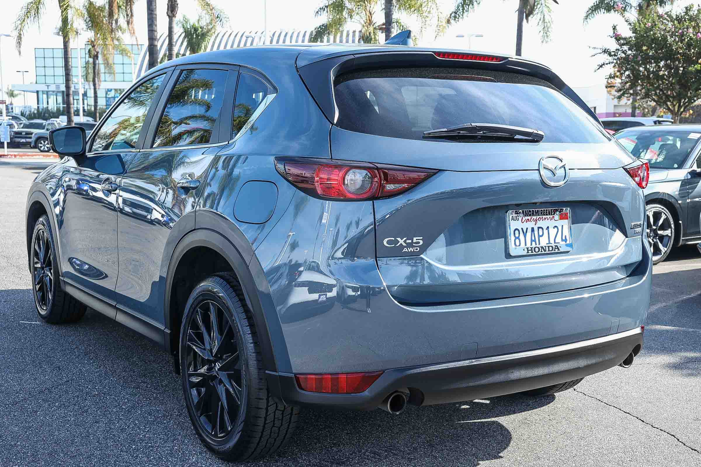 Used 2021 MAZDA CX-5 Carbon Edition image 4