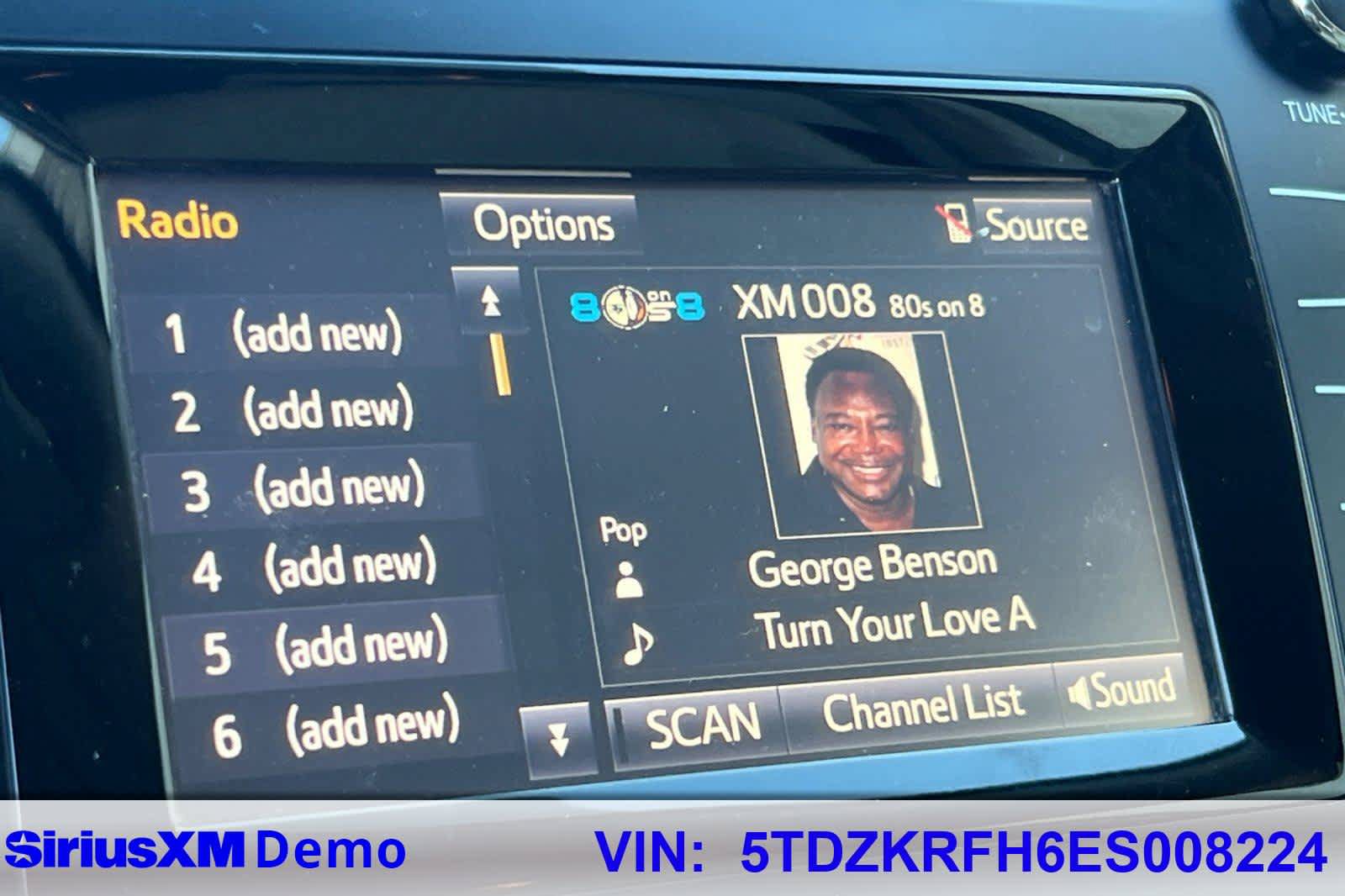 Used 2014 Toyota Highlander Plus FWD image 33