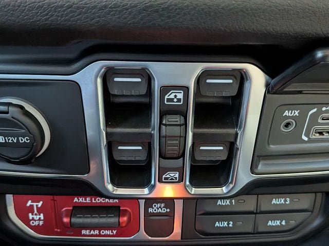 New 2026 Jeep Gladiator Willys AWD/4WD image 26
