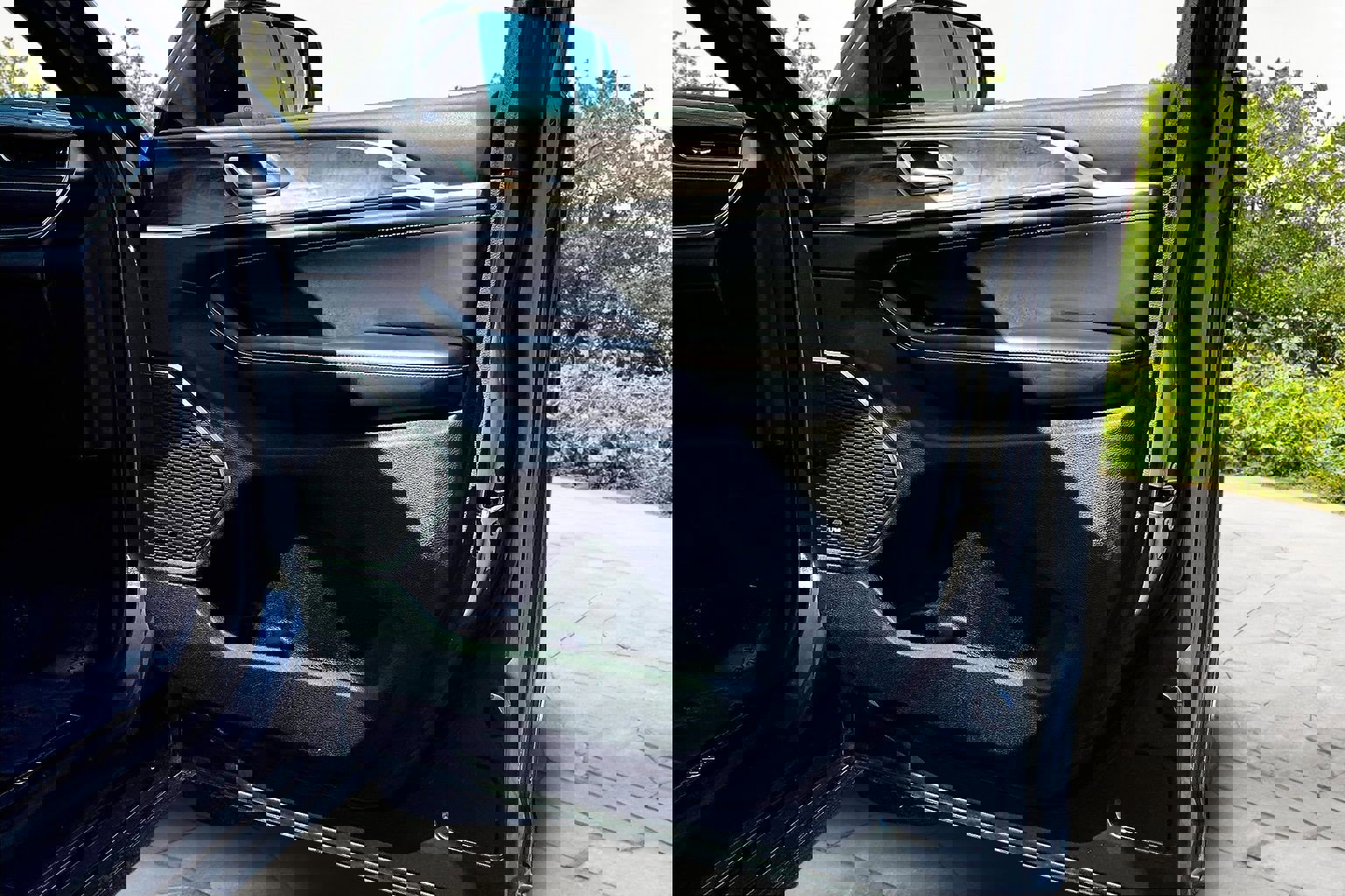 Used 2024 Jeep Grand Cherokee L Overland image 24