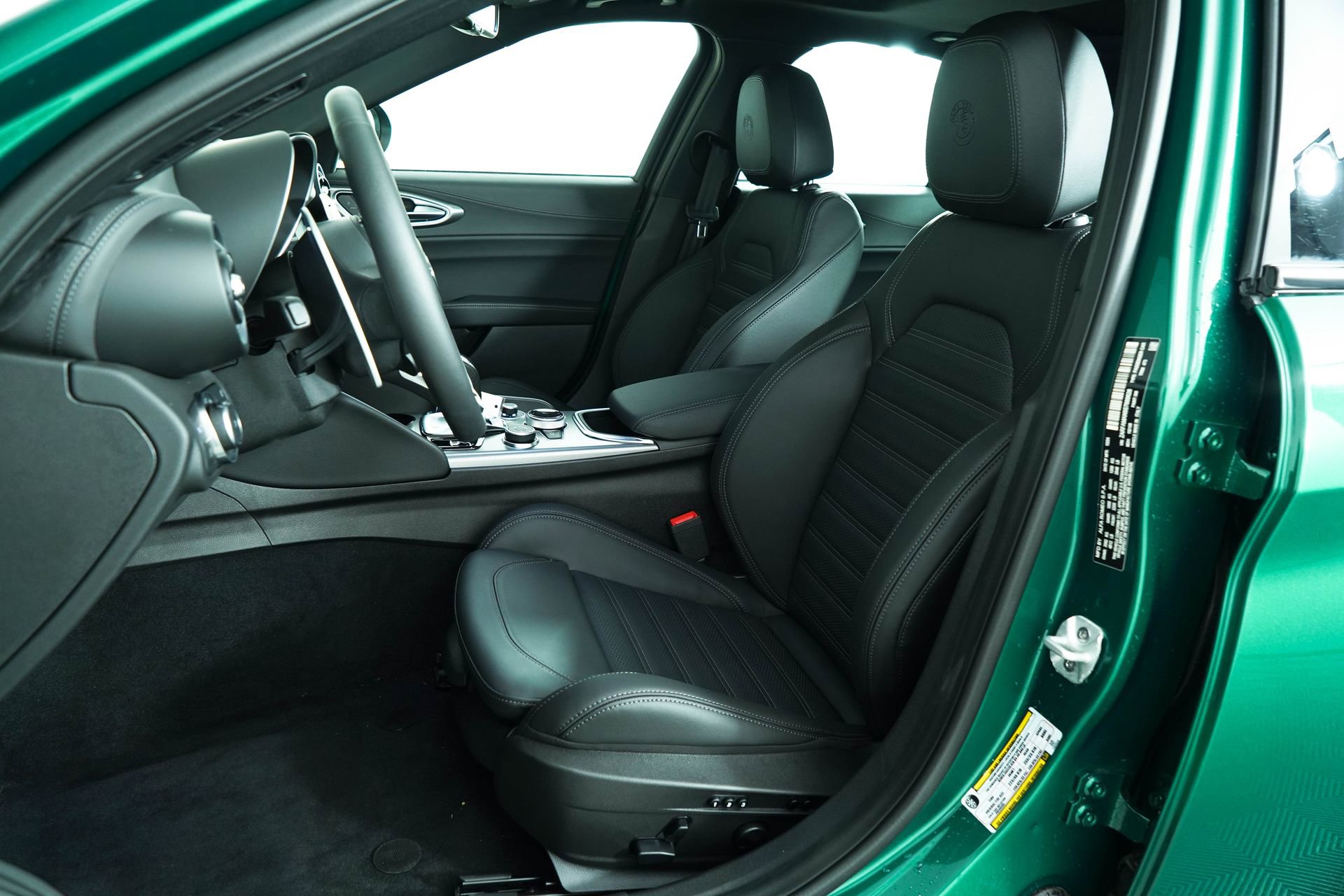 New 2025 Alfa Romeo Giulia image 28