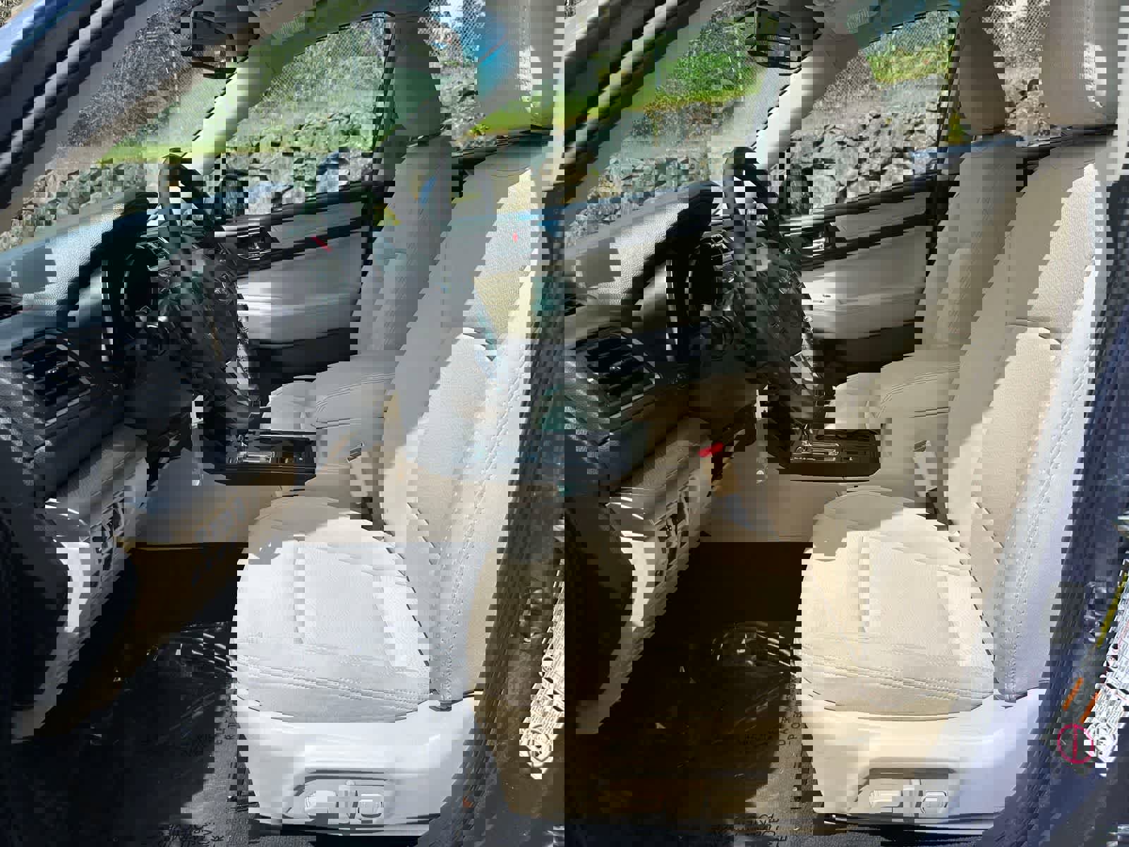 Used 2016 Subaru Legacy 2.5i Premium AWD/4WD image 16