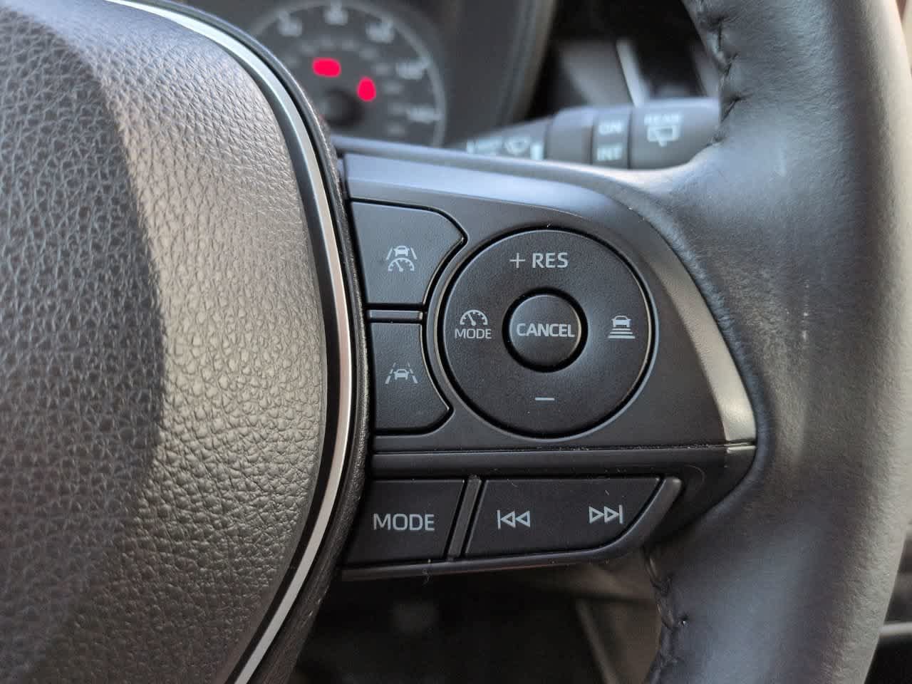 Certified 2023 Toyota Corolla Cross LE FWD image 23