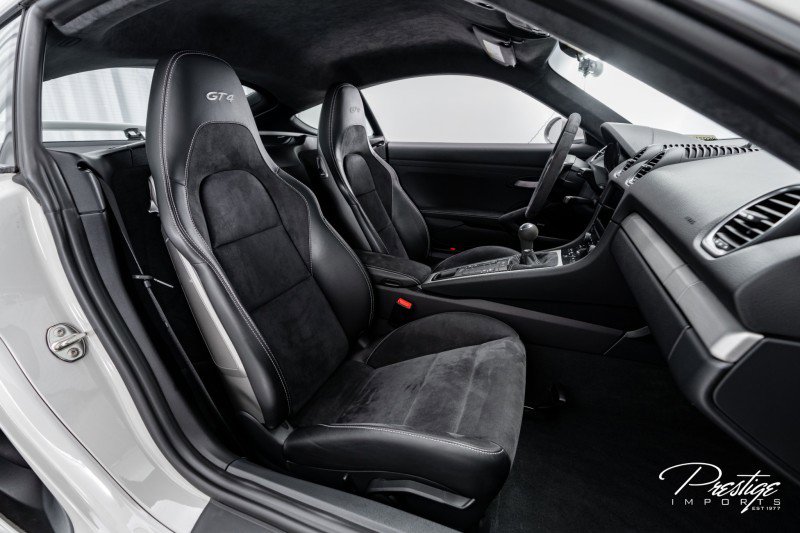 Used 2020 Porsche 718 Cayman GT4 image 37