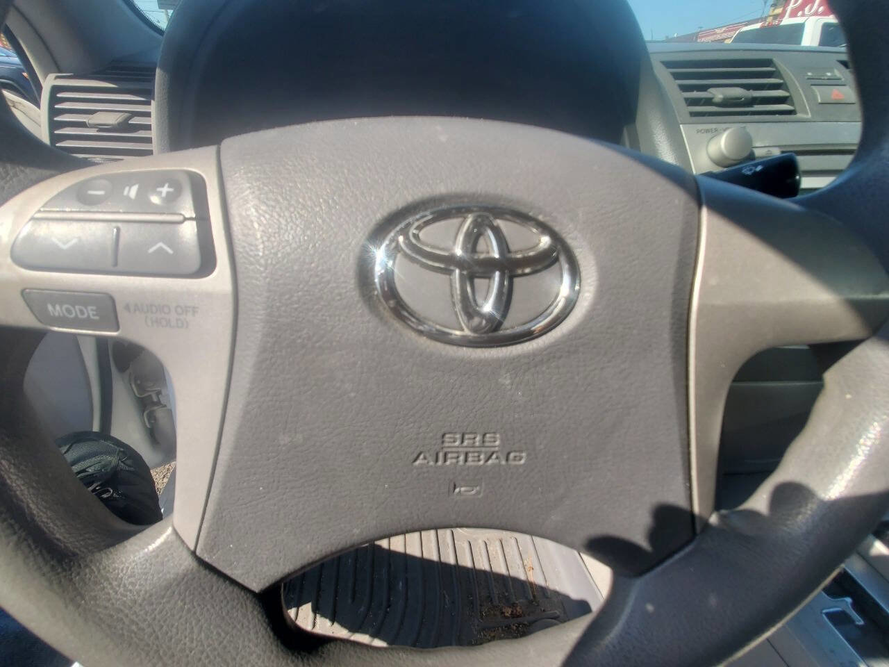 Used 2011 Toyota Camry LE w/ LE Extra-Value Pkg image 15