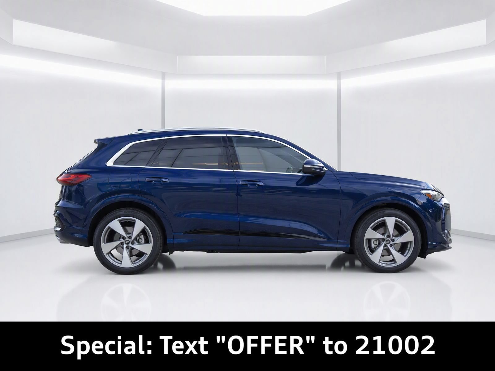 Certified 2025 Audi Q5 Prestige AWD/4WD image 8