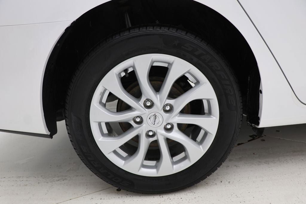 Used 2019 Nissan Sentra SV image 9