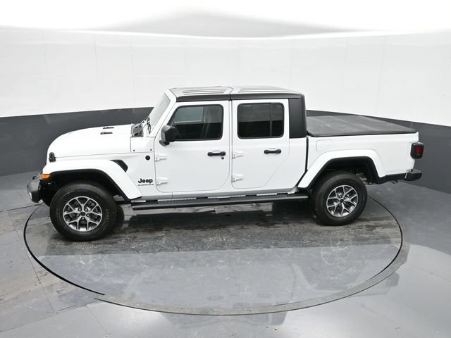 Used 2024 Jeep Gladiator Sport AWD/4WD image 34