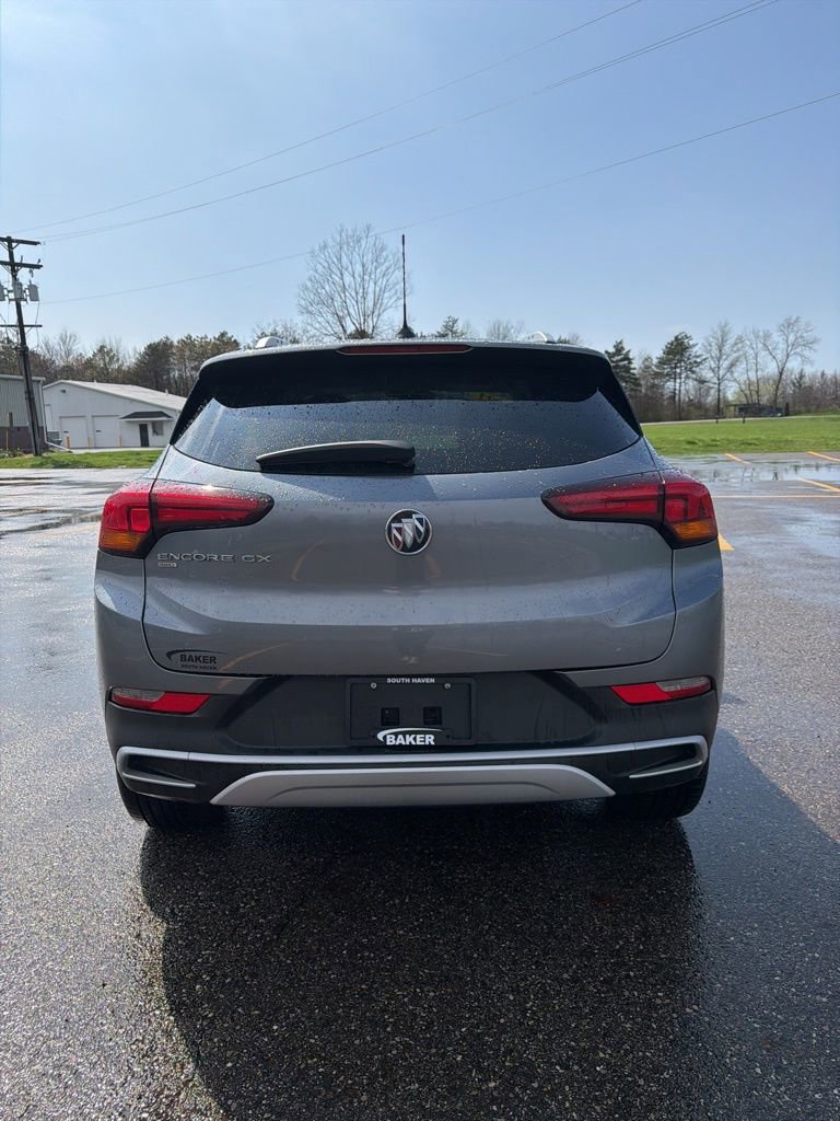 Used 2021 Buick Encore GX Select image 6
