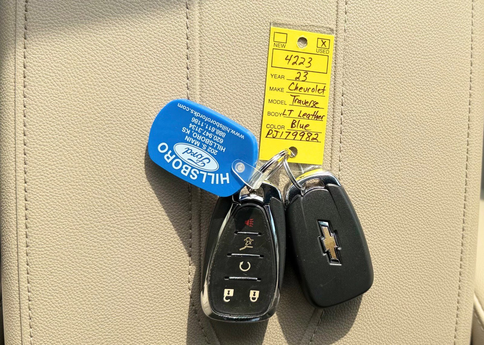 Used 2023 Chevrolet Traverse LT image 46