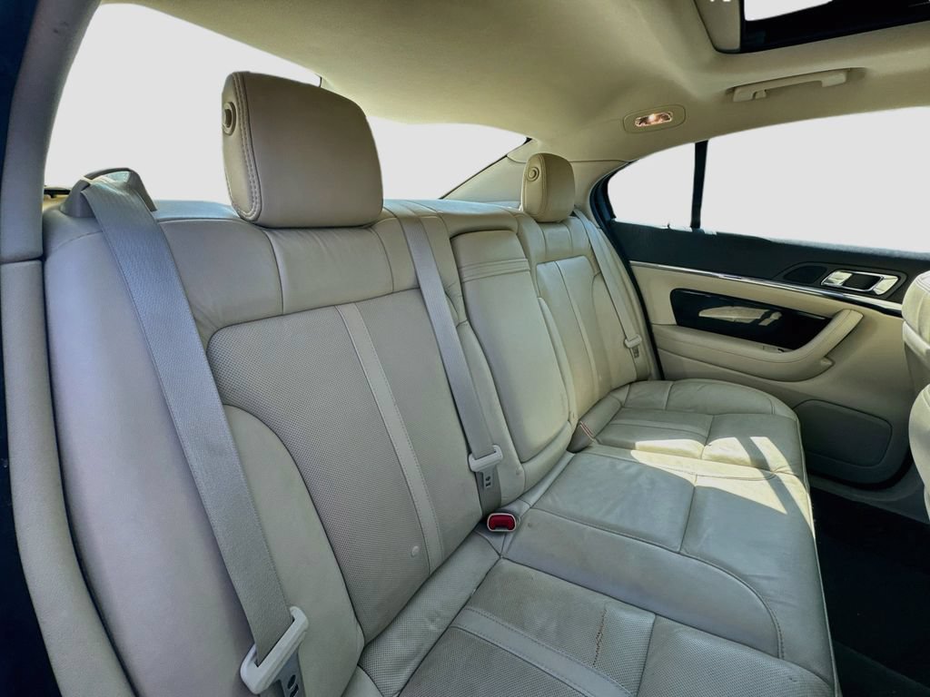 Used 2015 Lincoln MKS AWD w/ Equipment Group 101A image 23