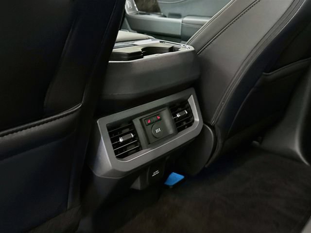 New 2027 Ford F250 Lariat w/ Tremor Off-Road Package AWD/4WD image 26