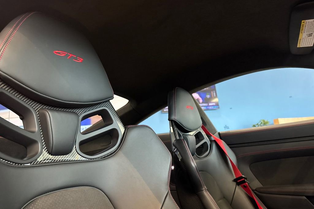 Used 2023 Porsche 911 GT3 image 17