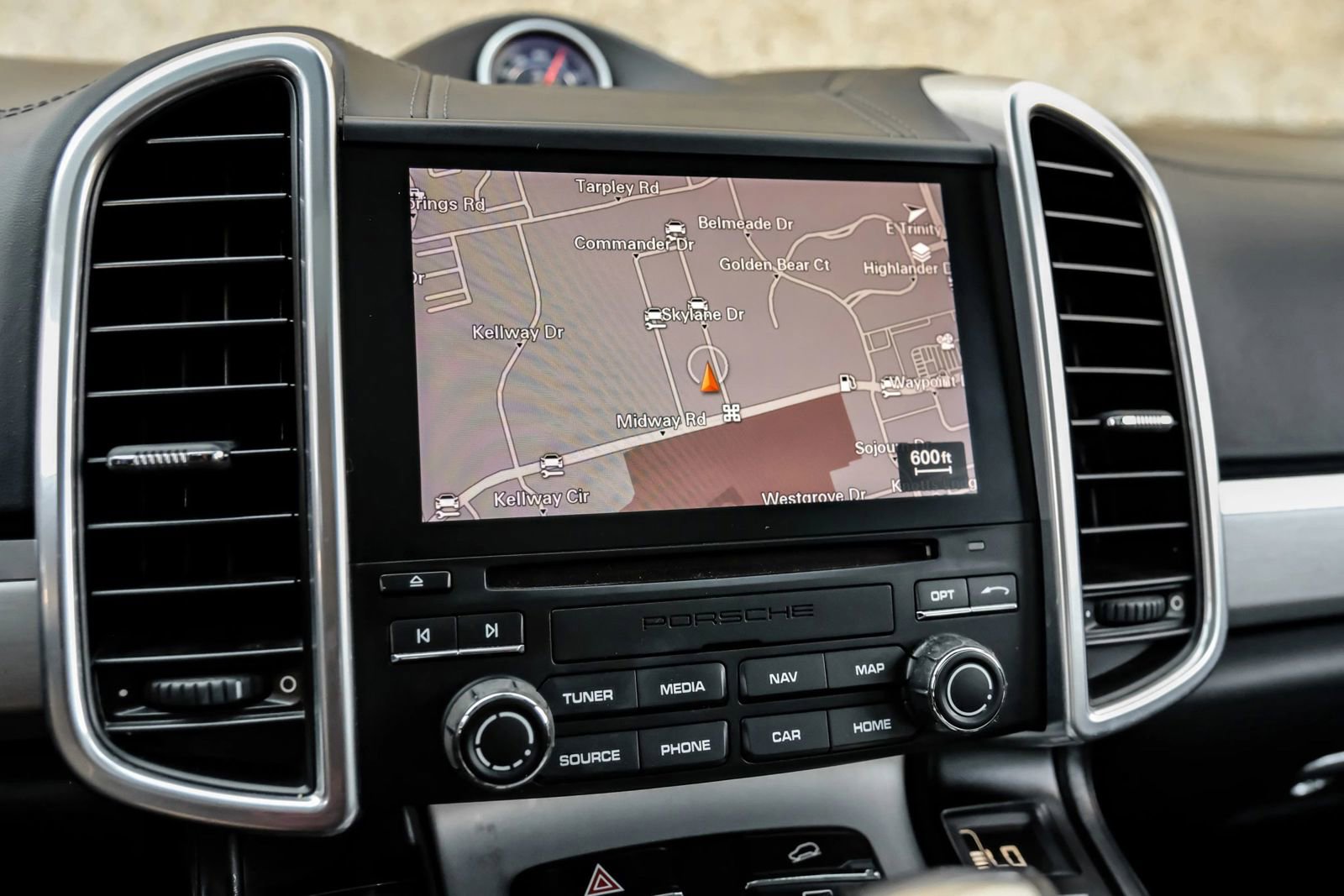 Used 2018 Porsche Cayenne GTS w/ Premium Package Plus image 22