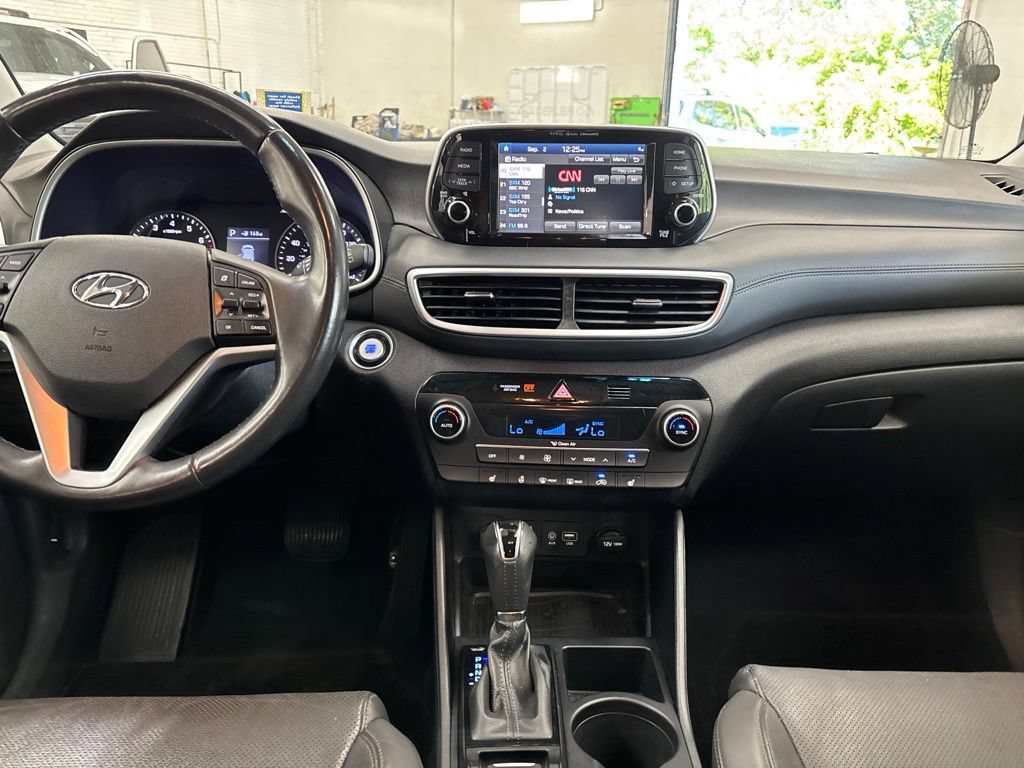 Used 2020 Hyundai Tucson Limited AWD/4WD image 16