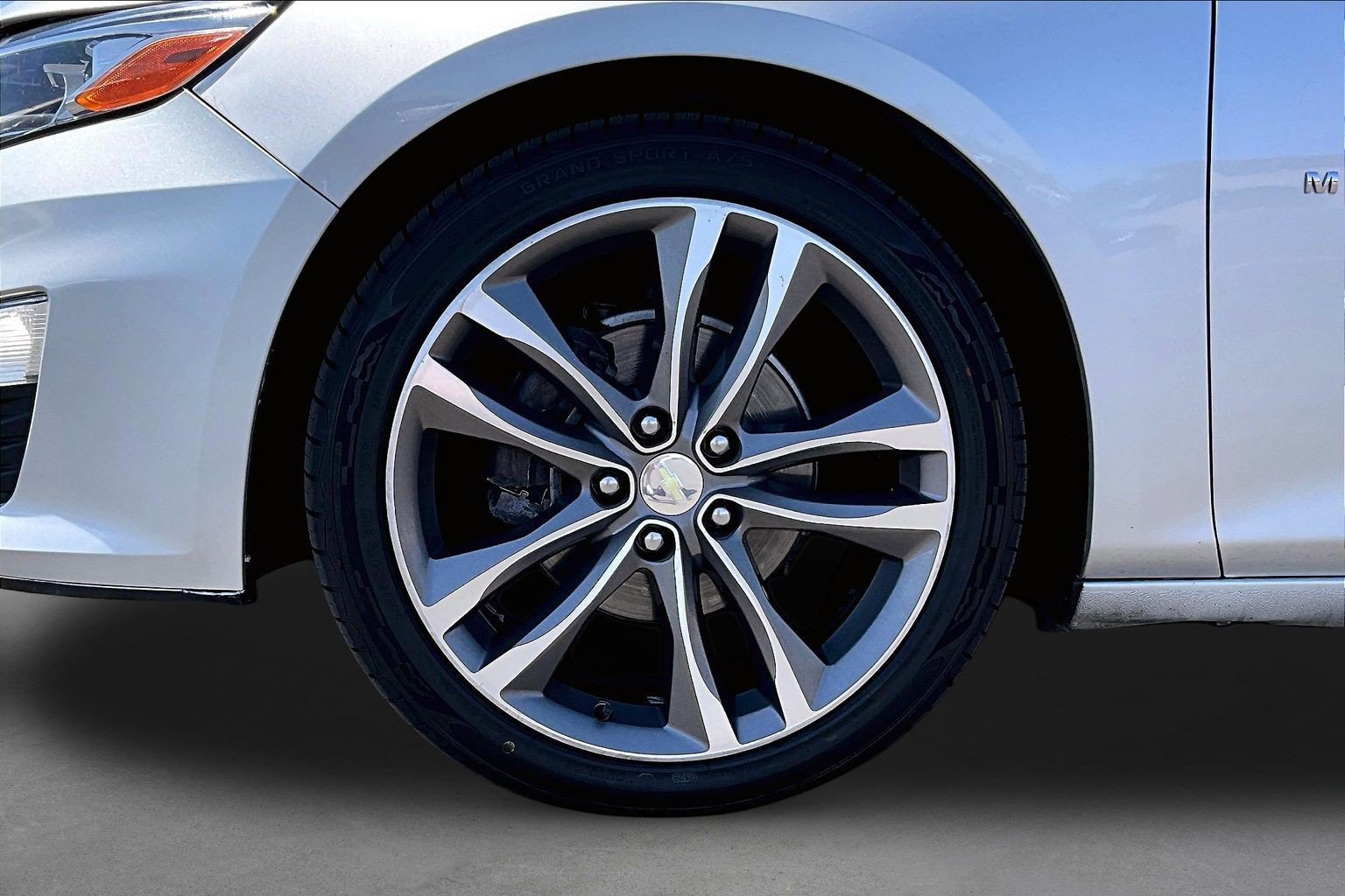 Used 2020 Chevrolet Malibu Premier FWD image 8
