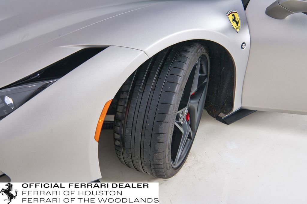 Used 2022 Ferrari F8 Tributo image 23