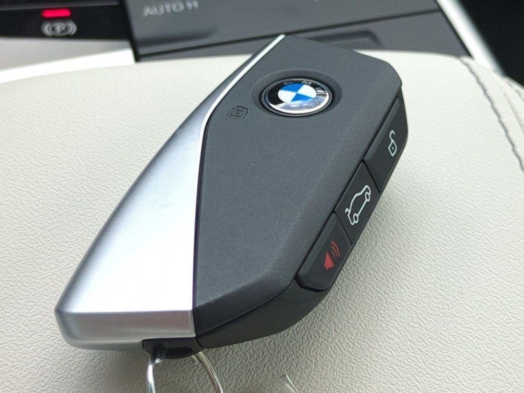New 2027 BMW X1 xDrive28i AWD/4WD image 30