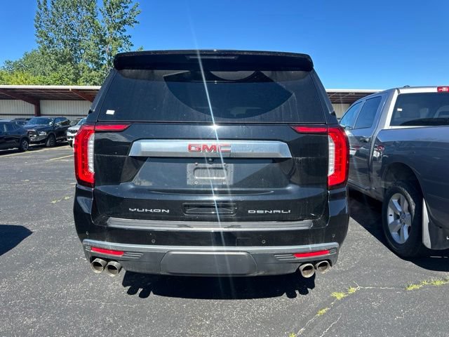 Used 2022 GMC Yukon XL Denali AWD/4WD image 14