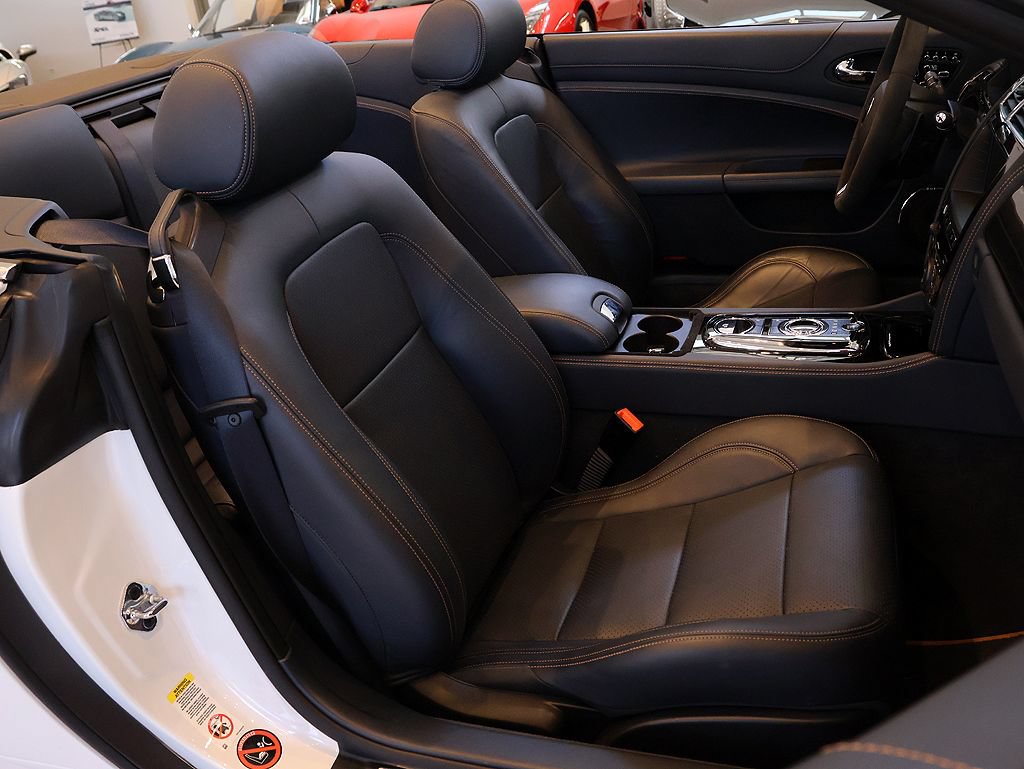 Used 2014 Jaguar XK Convertible RWD image 19